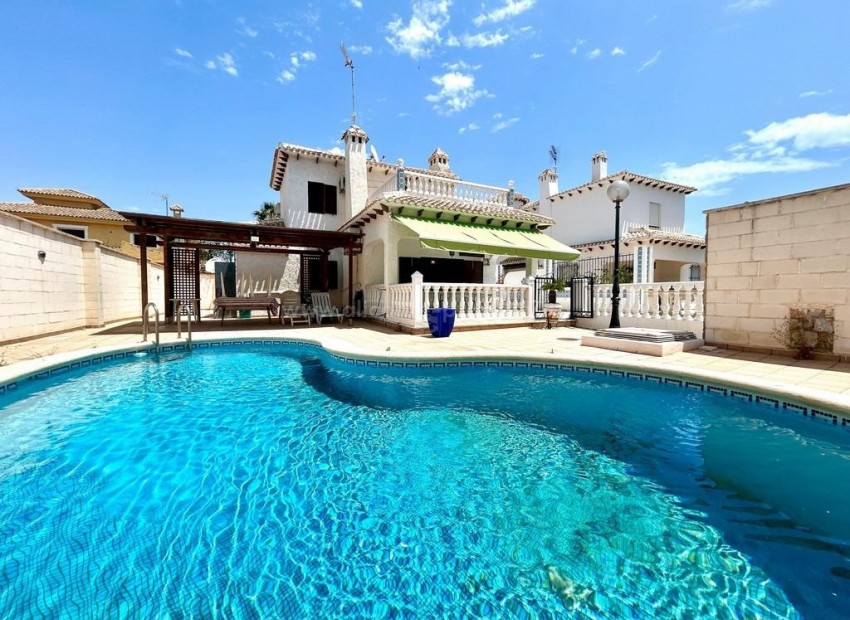 Villa in La Zenia
