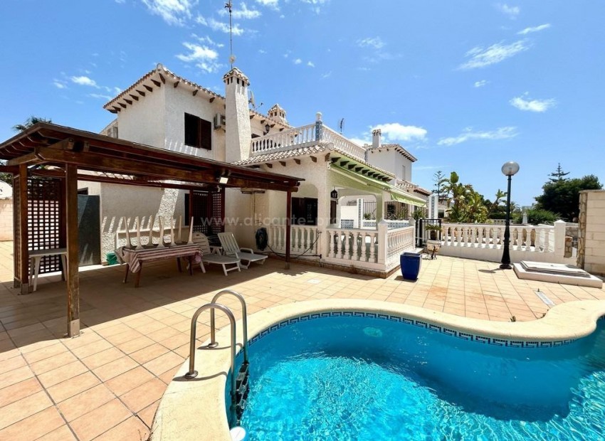 Villa in La Zenia