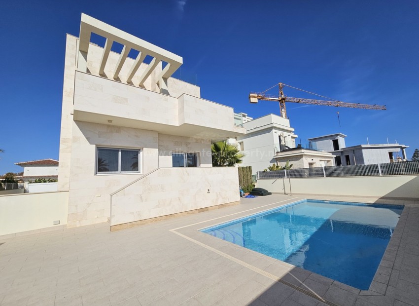 Villa in La Zenia