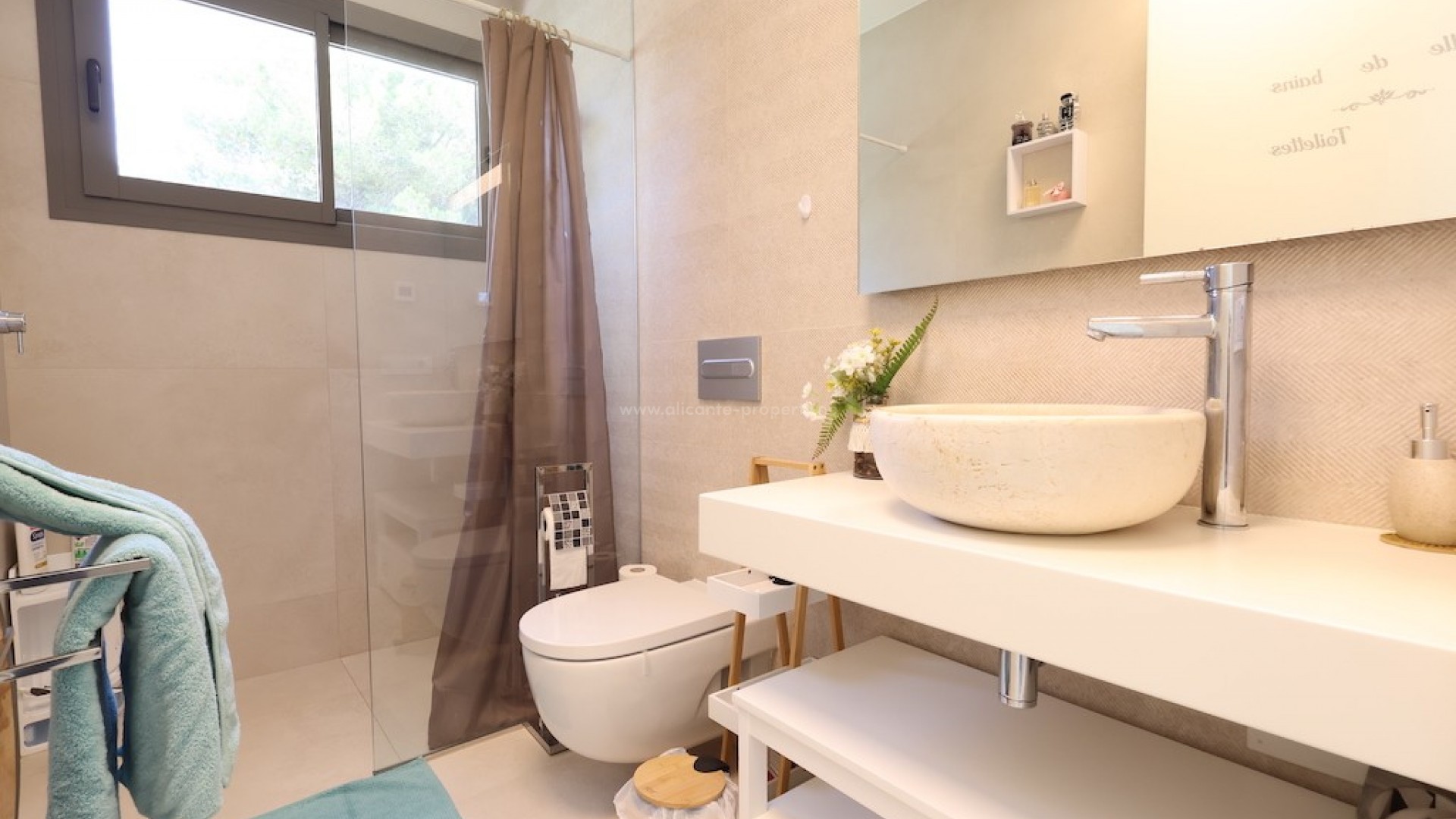 Villa in Las Colinas Golf Resort