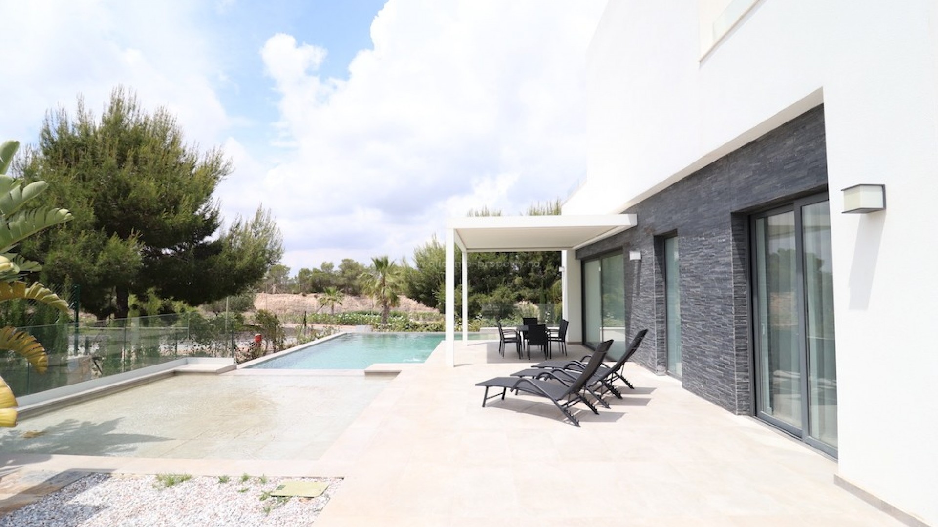 Villa in Las Colinas Golf Resort