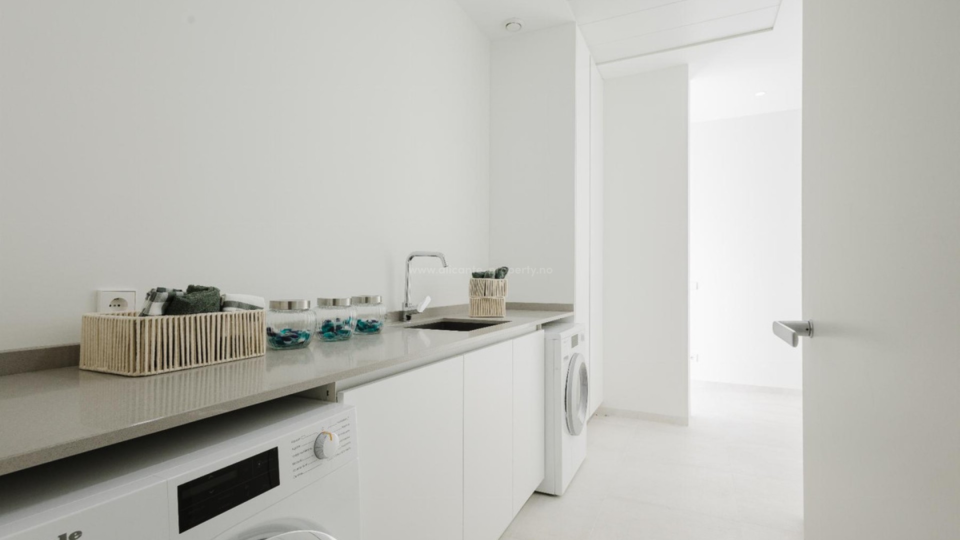 Villa in Las Colinas Golf Resort