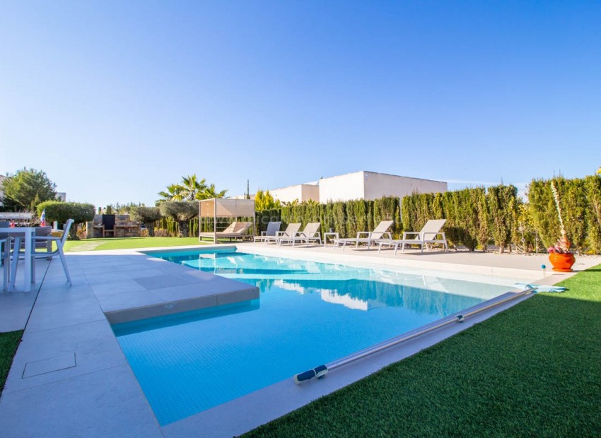Villa in Las Colinas Golf Resort