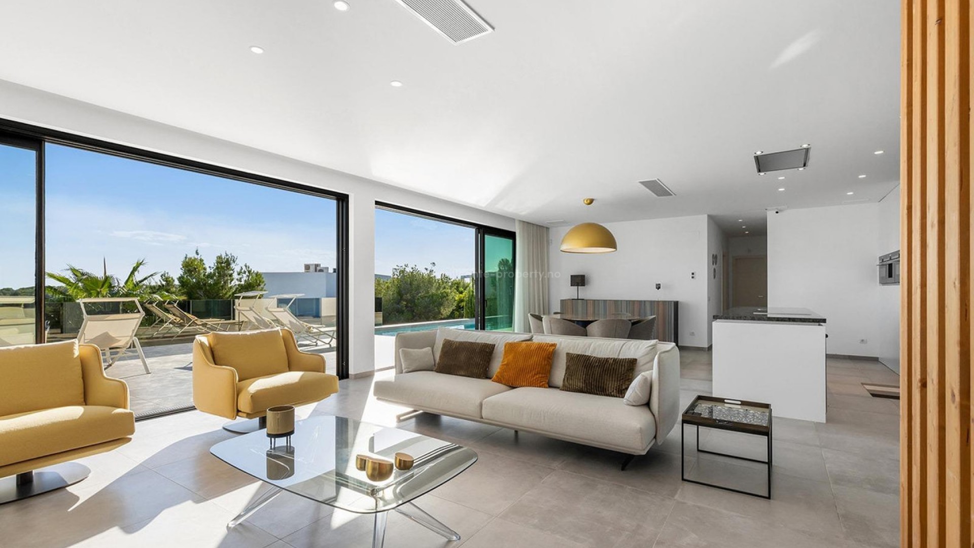 Villa in Las Colinas Golf Resort