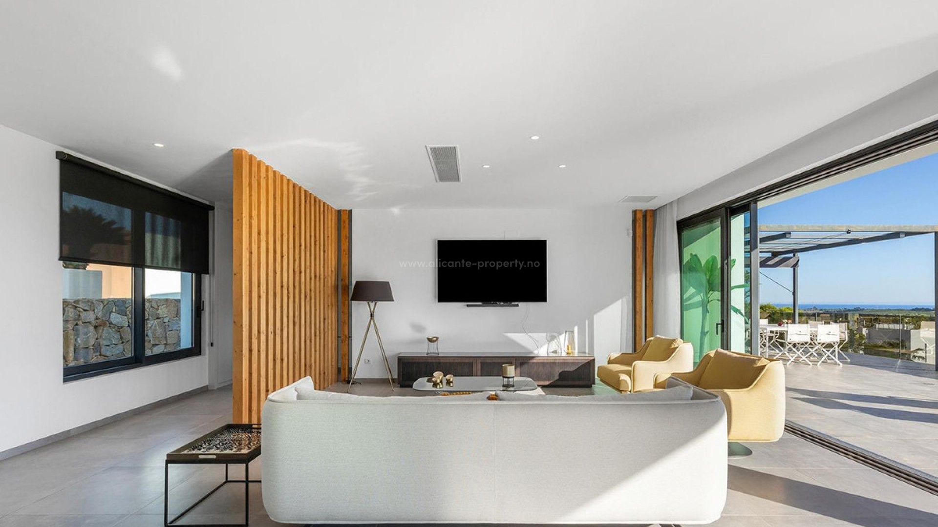 Villa in Las Colinas Golf Resort