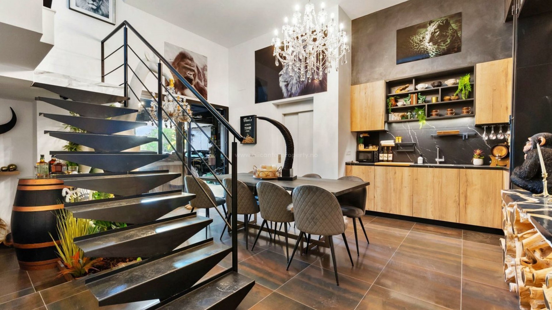 Villa in Las Colinas Golf Resort