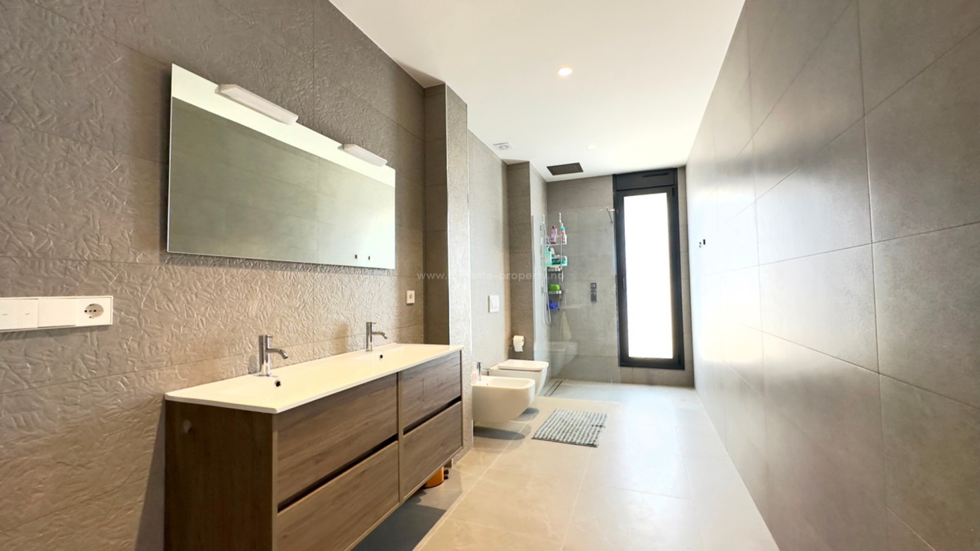 Villa in Las Colinas Golf Resort