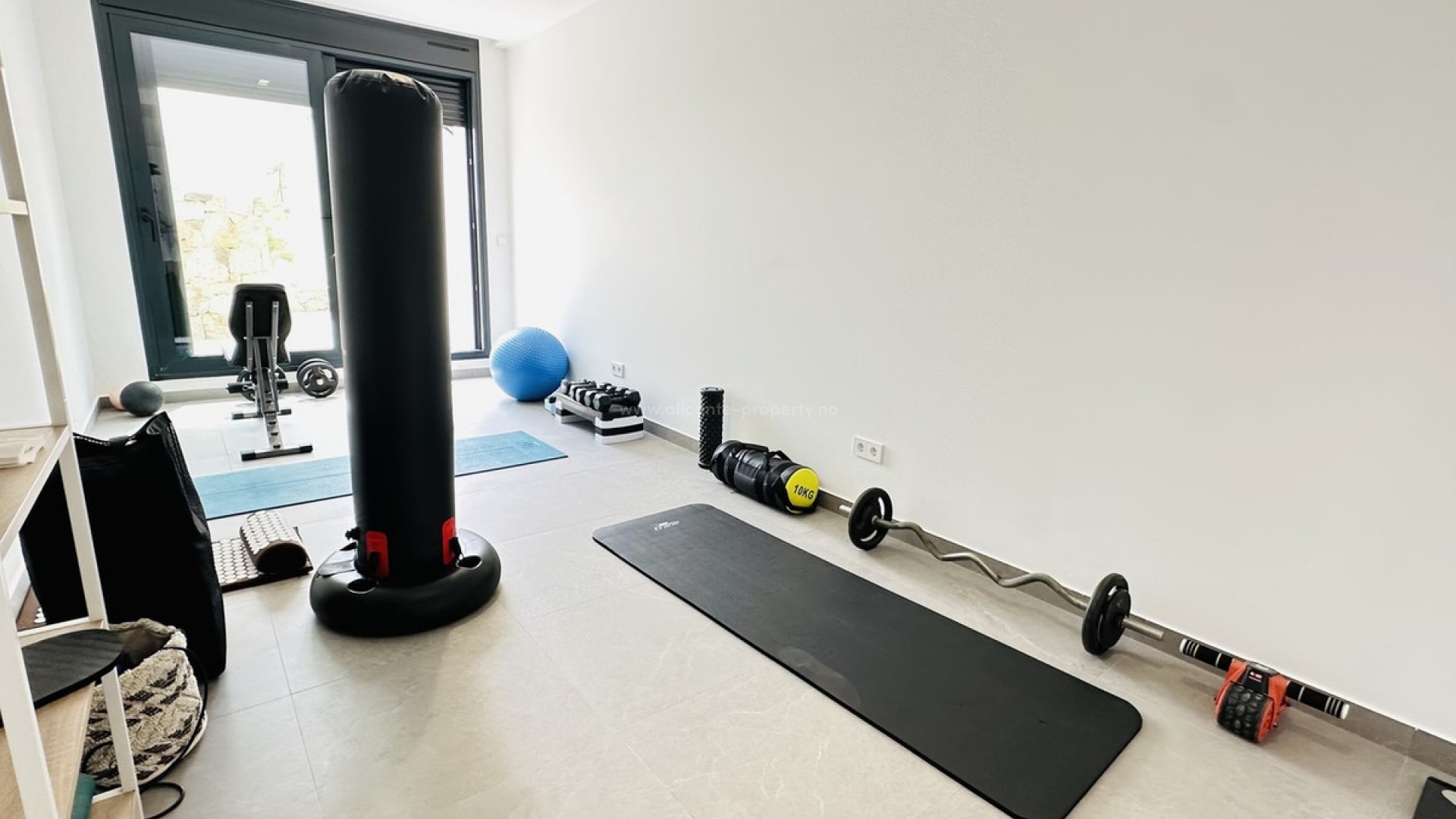 Villa in Las Colinas Golf Resort