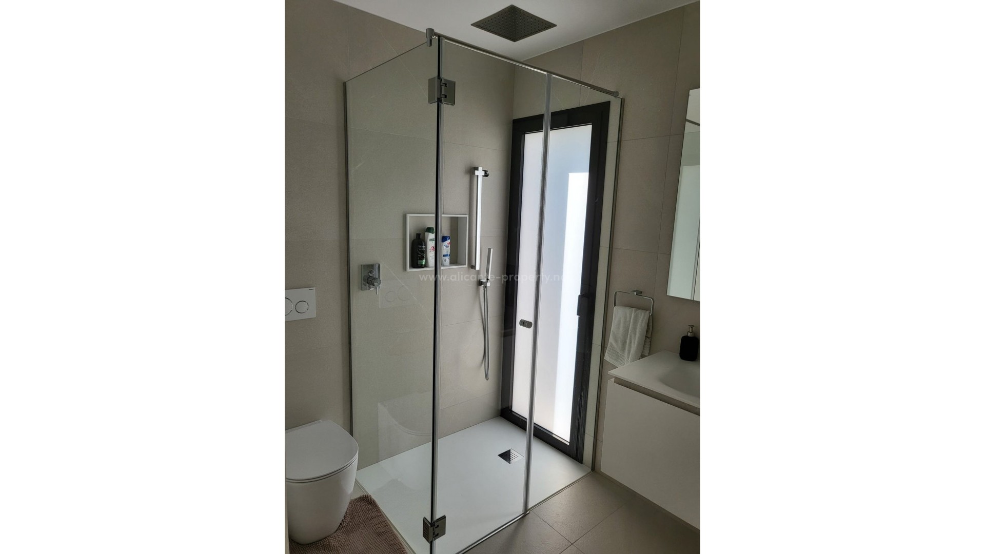 Villa in Las Colinas Golf Resort