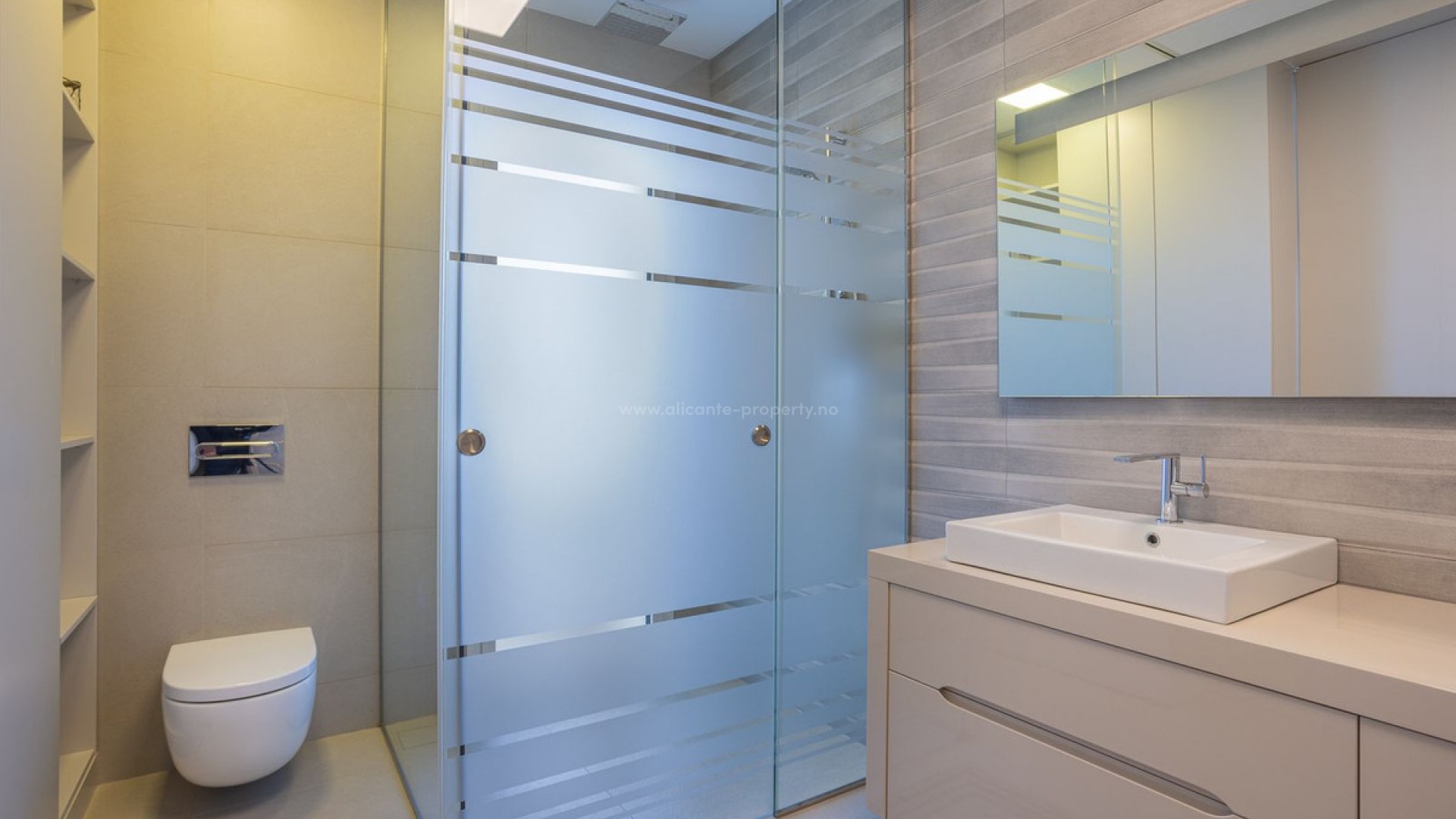 Villa in Las Colinas Golf Resort