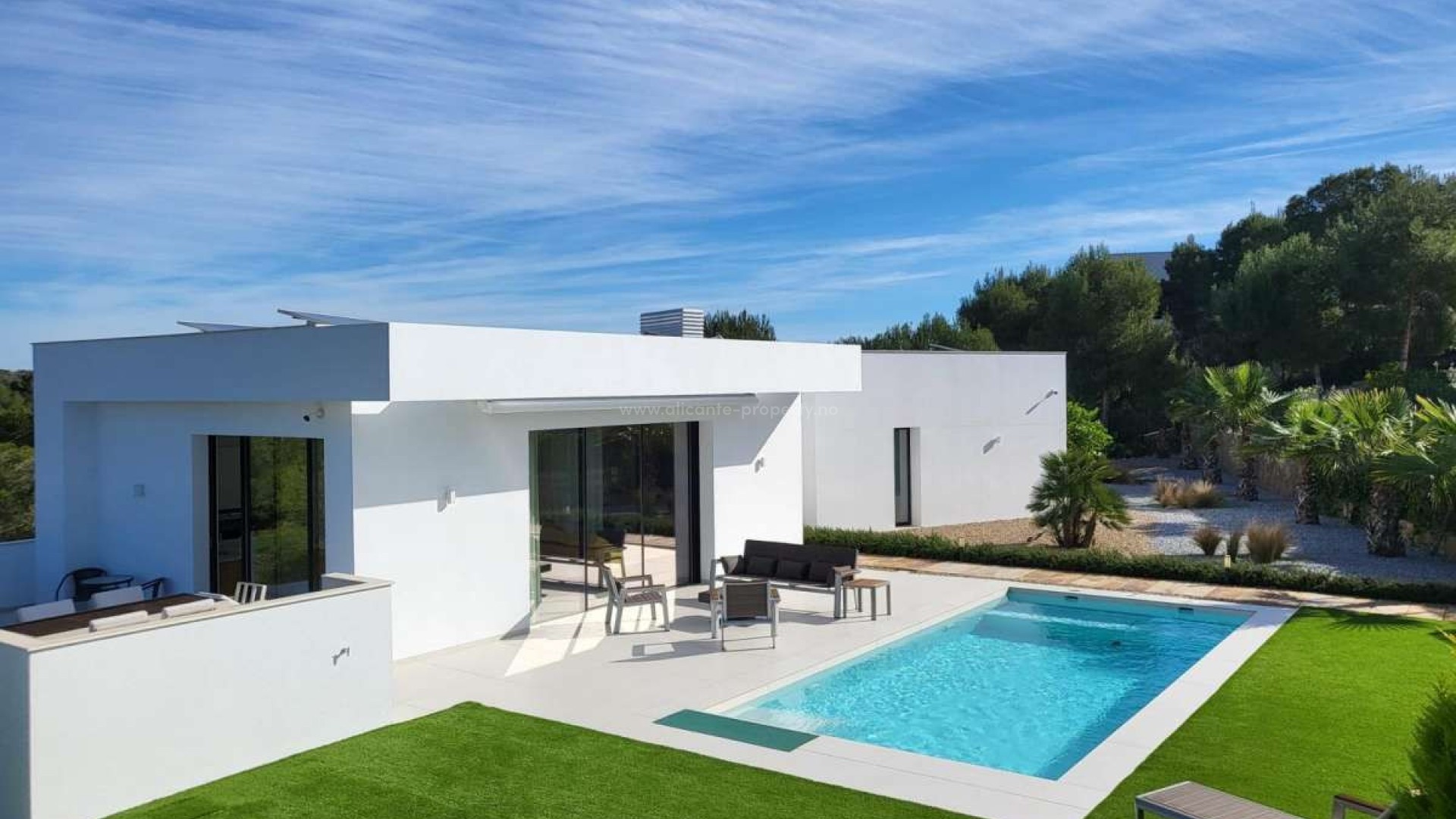 Villa in Las Colinas Golf Resort