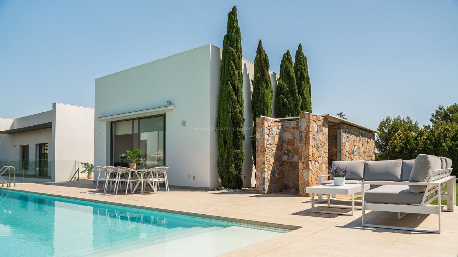 Villa in Las Colinas Golf Resort