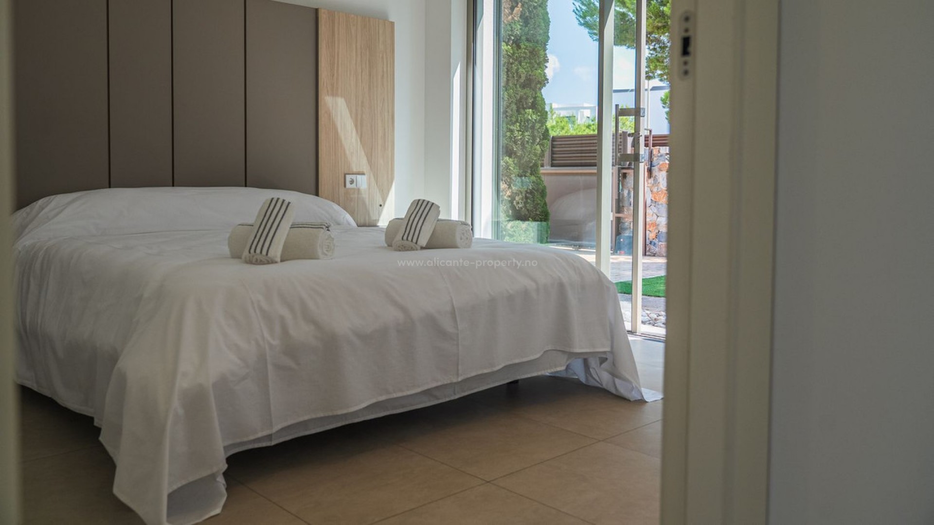 Villa in Las Colinas Golf Resort