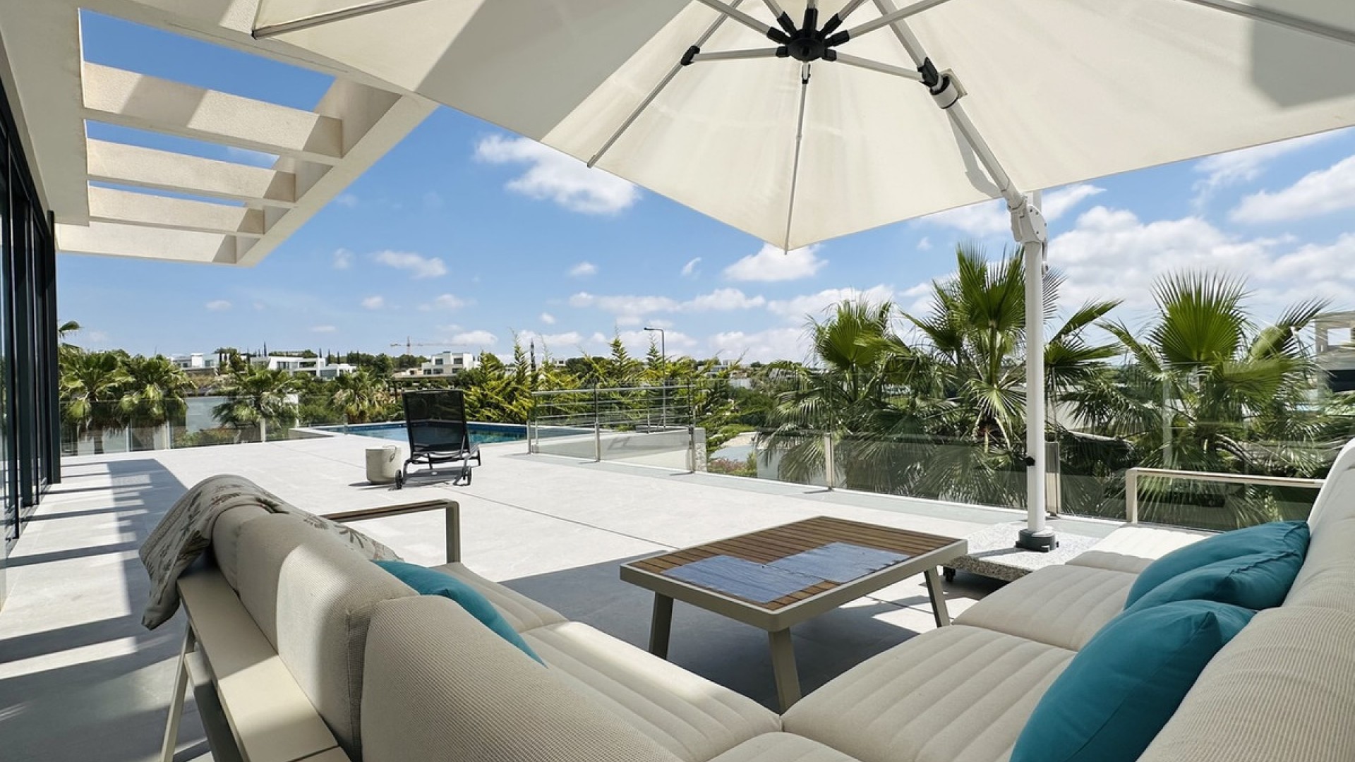 Villa in Las Colinas Golf Resort