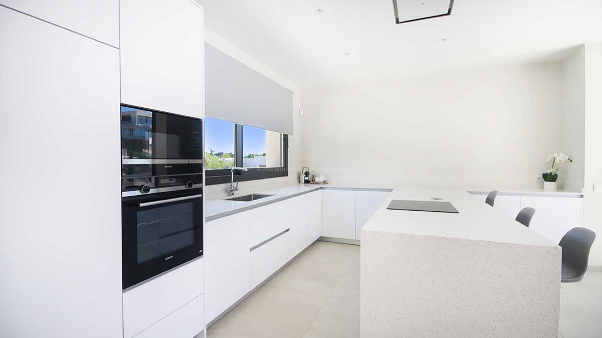 Villa in Las Colinas Golf Resort