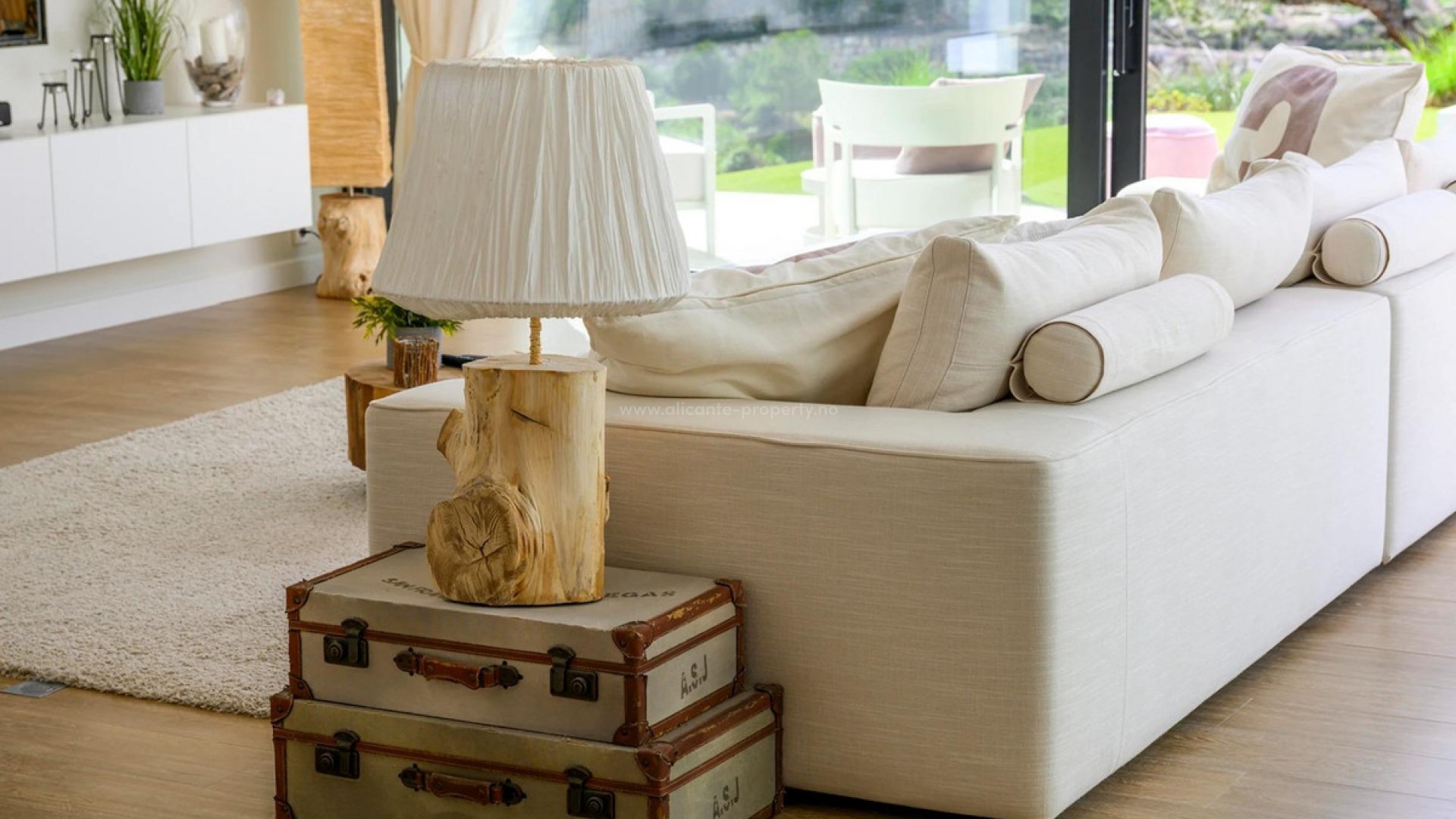 Villa in Las Colinas Golf Resort