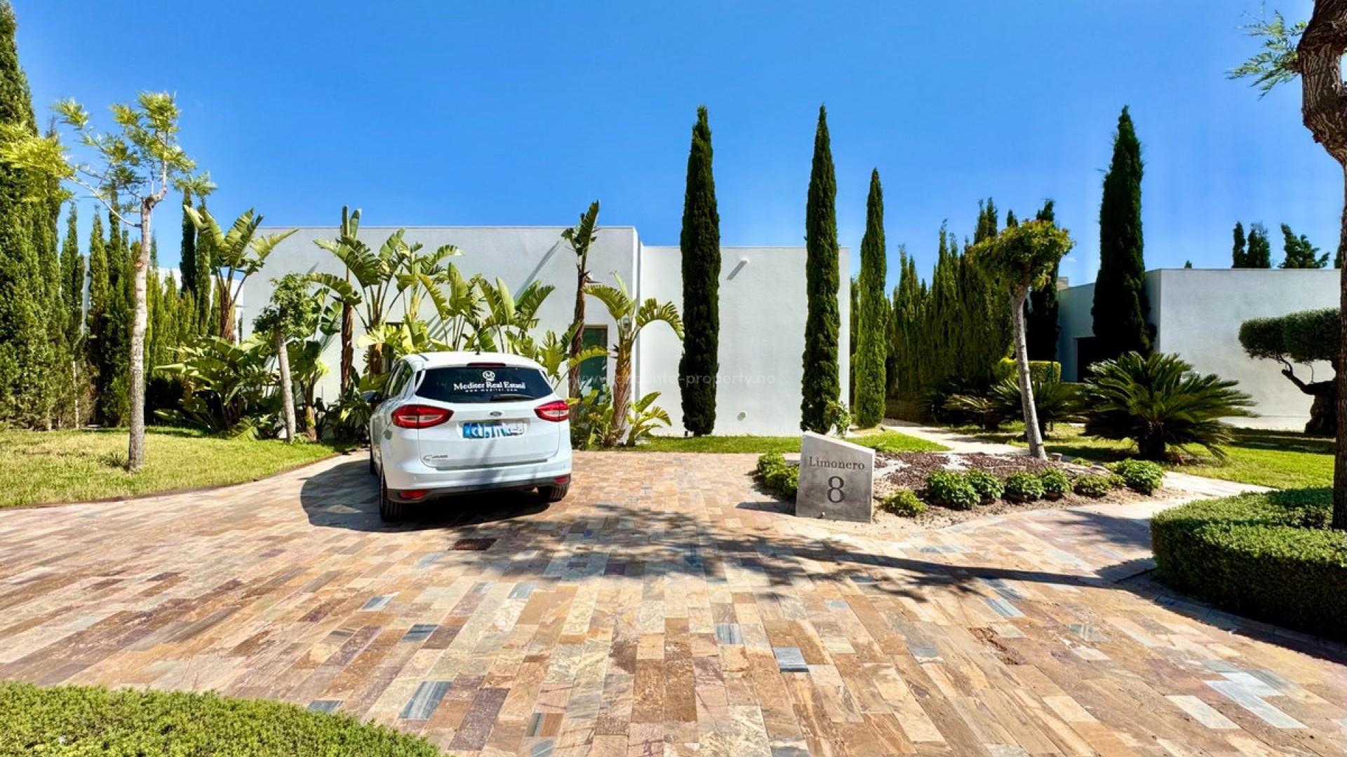 Villa in Las Colinas Golf Resort