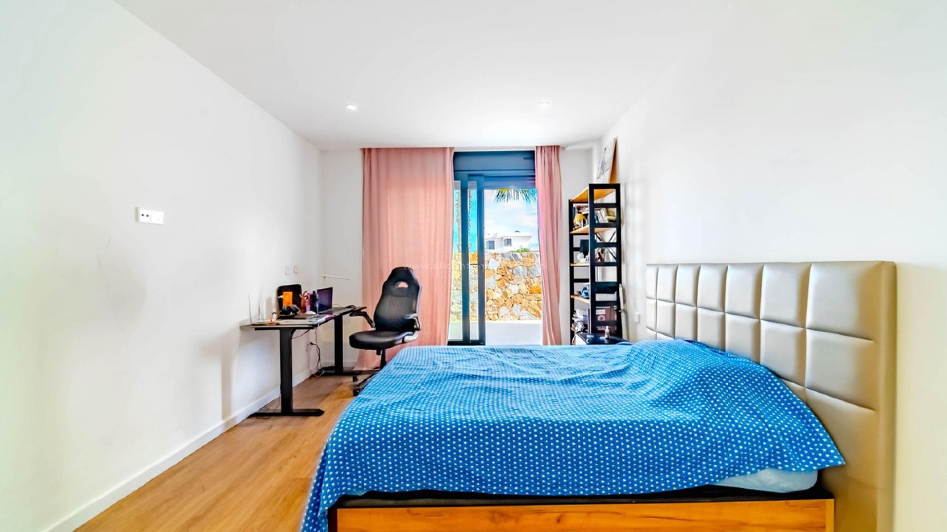 Villa in Las Colinas Golf Resort