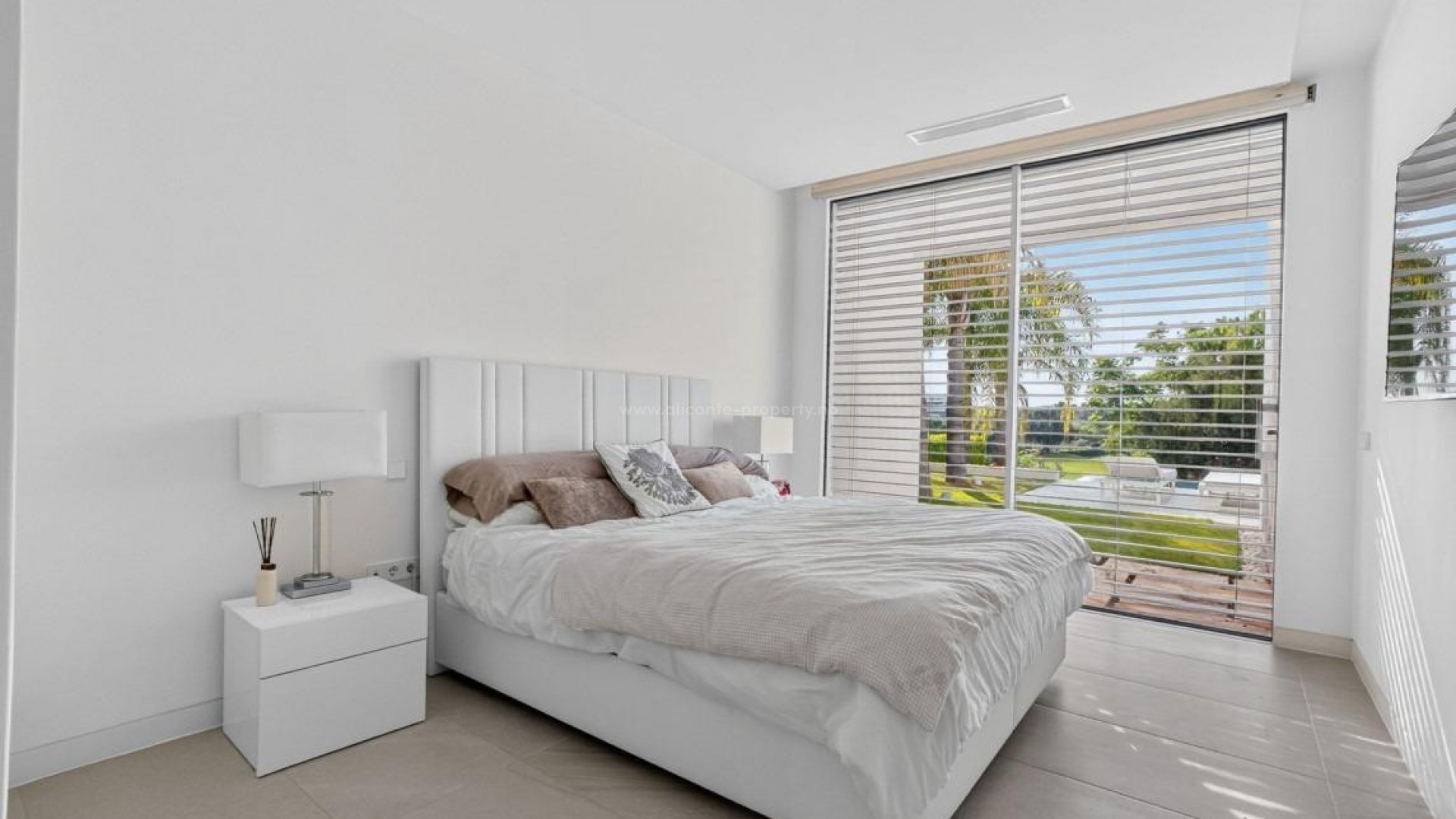 Villa in Las Colinas Golf Resort