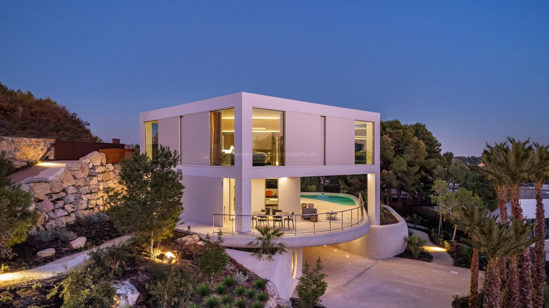 Villa in Las Colinas