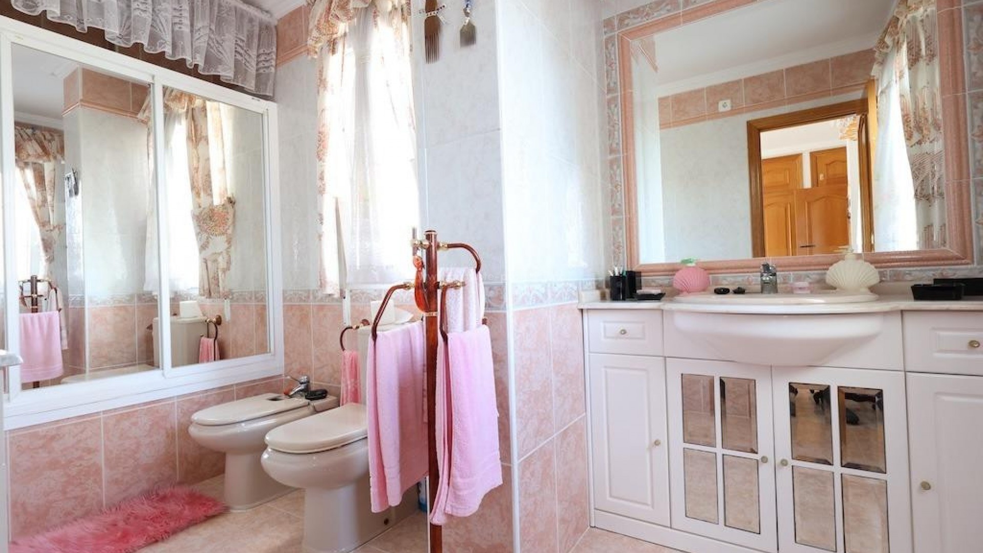 Villa in Las Filipinas