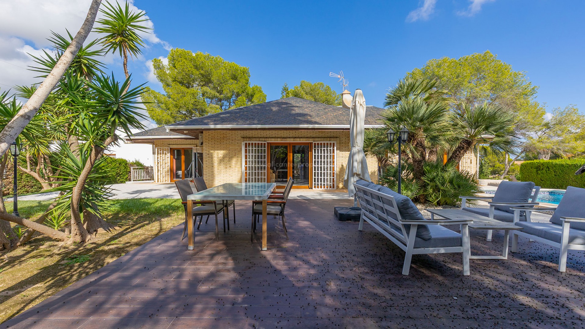 Villa in Las Filipinas