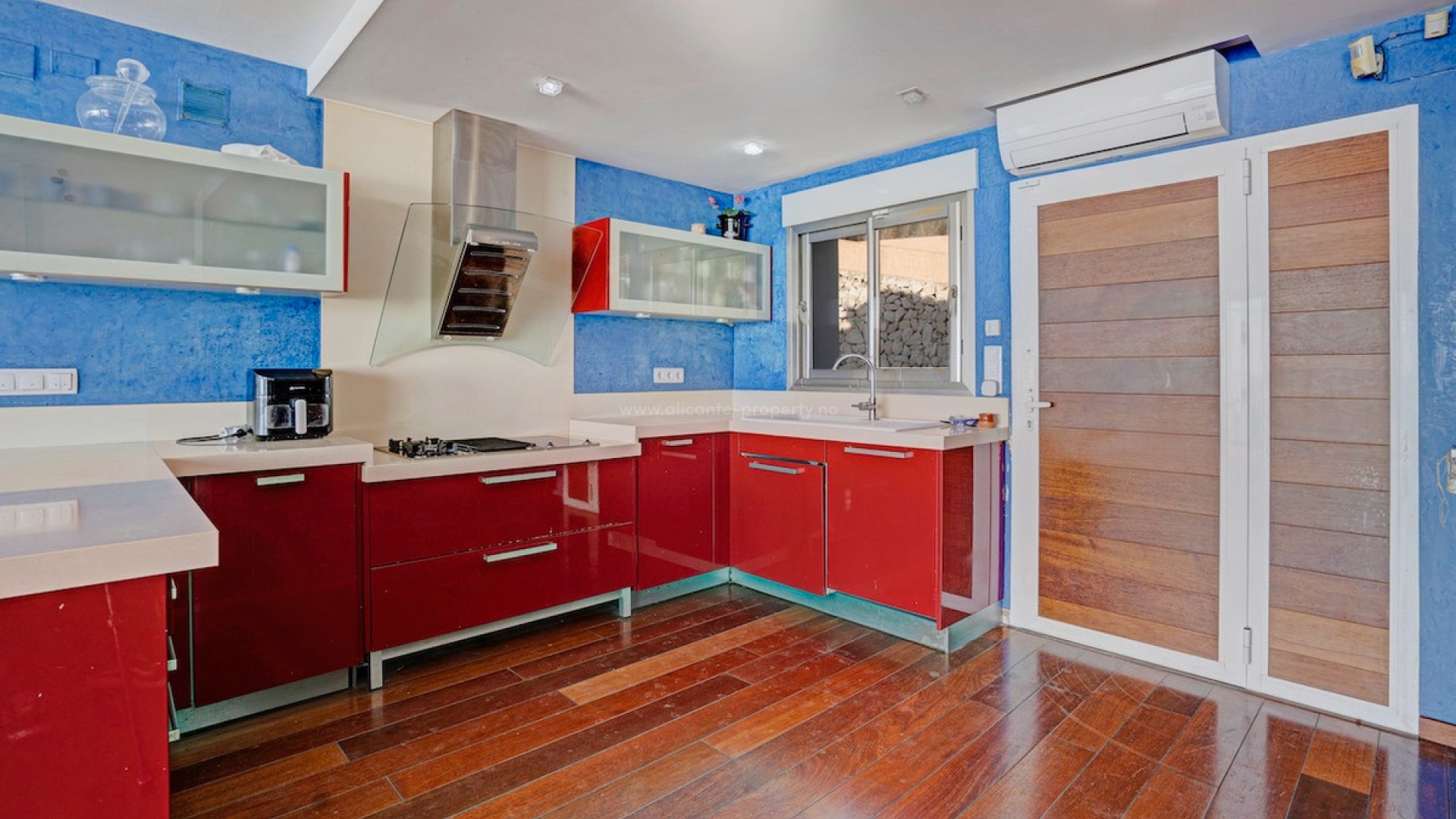 Villa in Les Bassetes