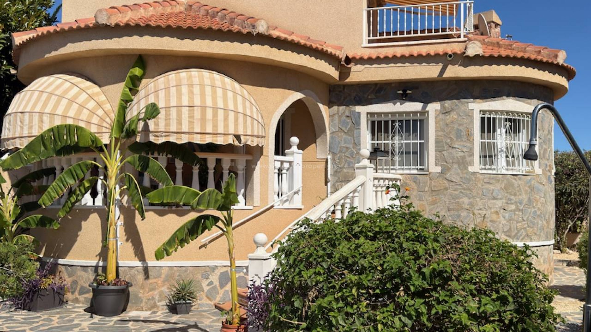 Villa in Lo Pepin