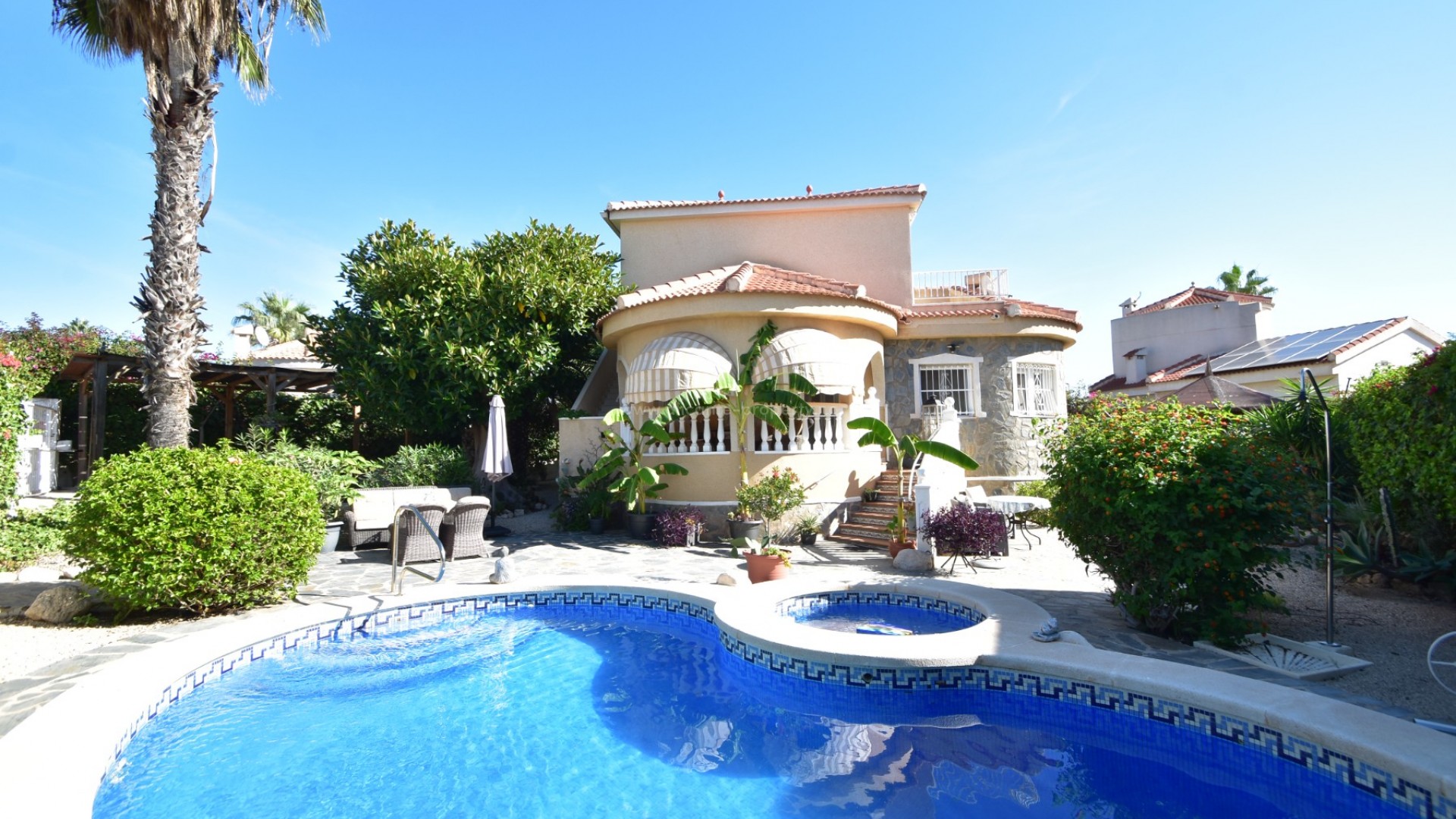Villa in Lo Pepin