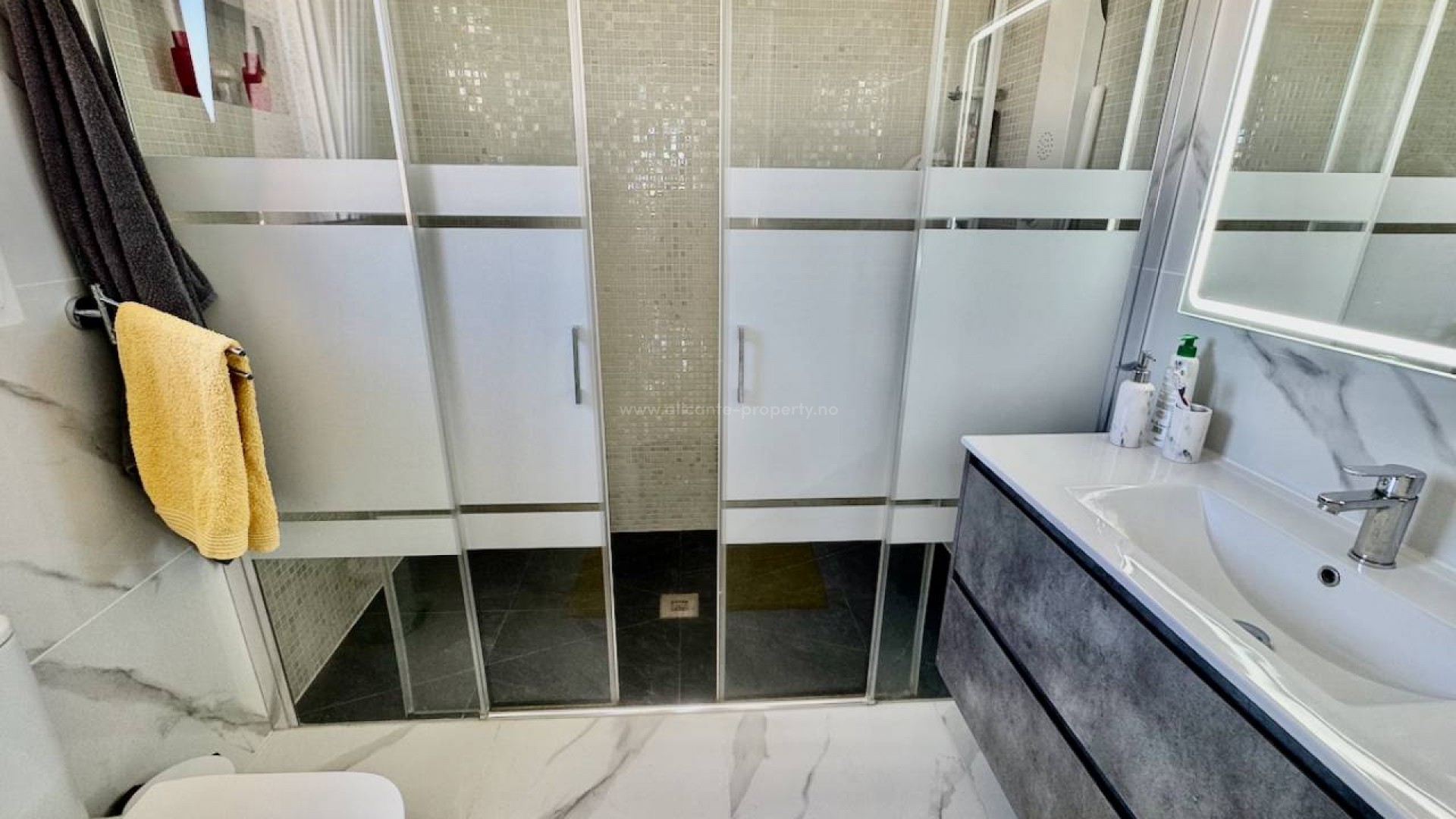 Villa in Lomas De La Juliana