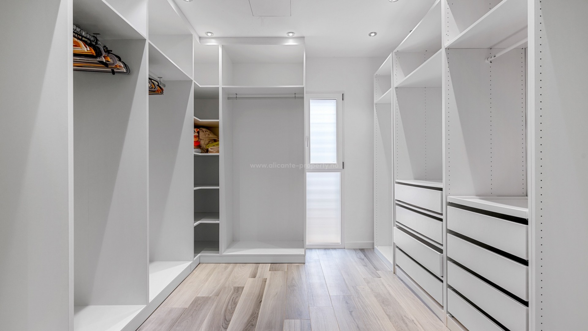 Villa in Lomas De La Juliana