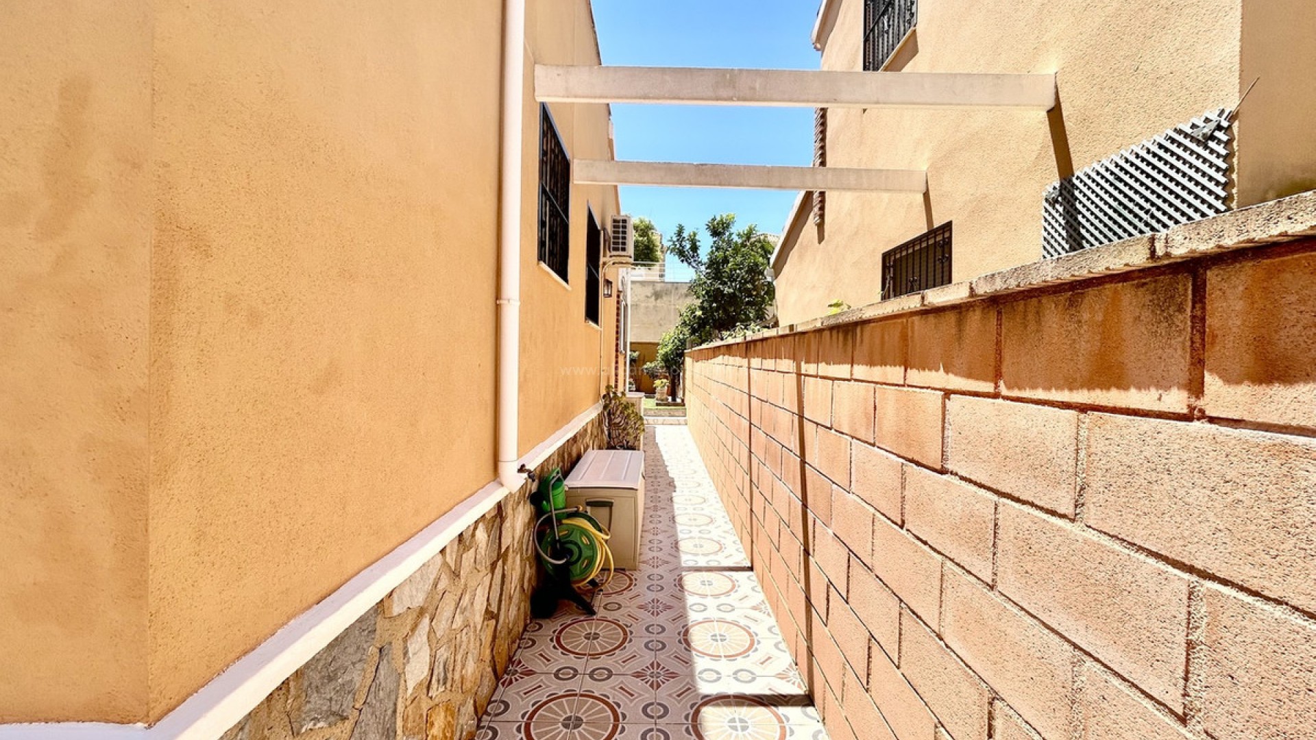 Villa in Los Altos