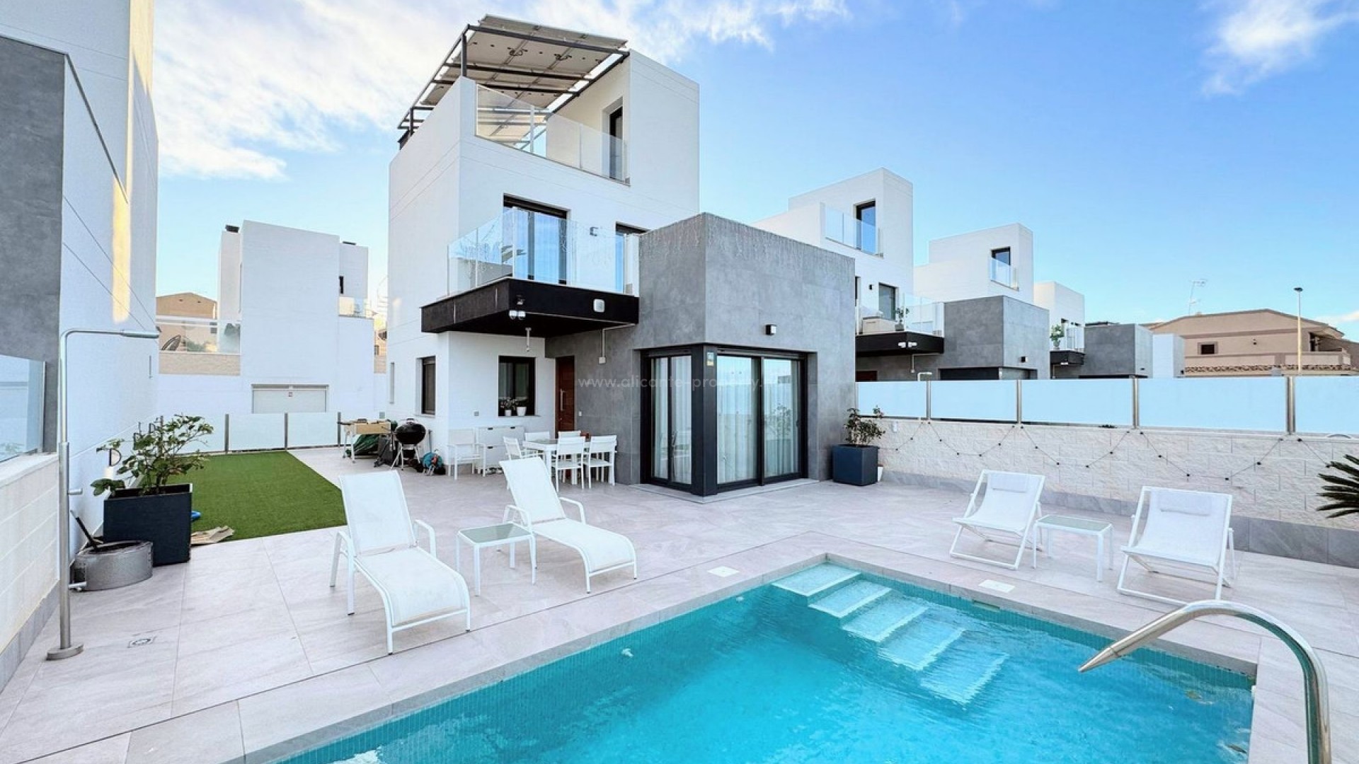 Villa in Los Balcones