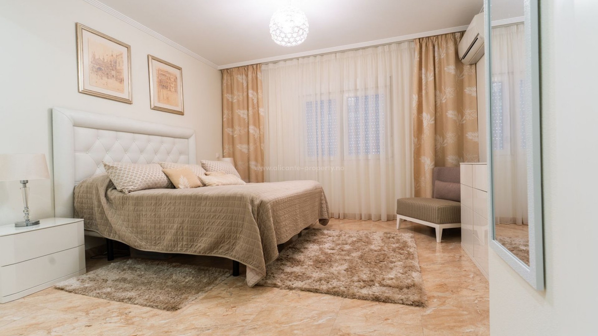 Villa in Los Balcones