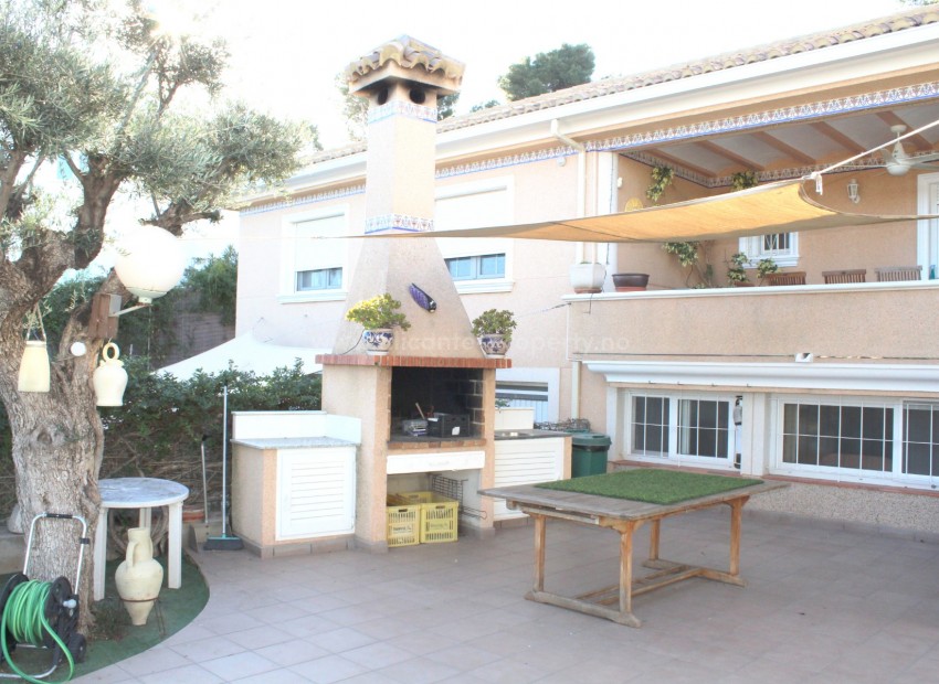 Villa in Los Balcones
