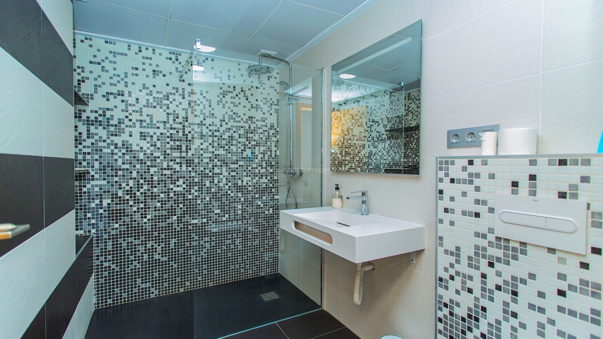 Villa in Los Balcones