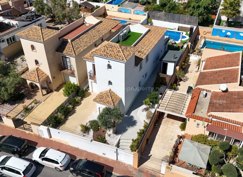 Villa in Los Balcones