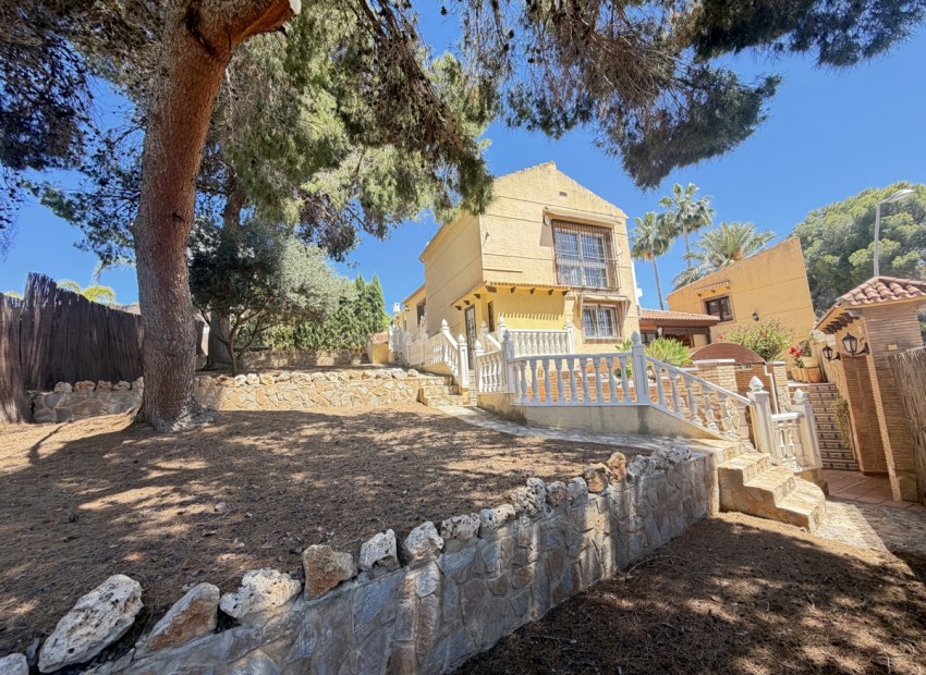Villa in Los Balcones