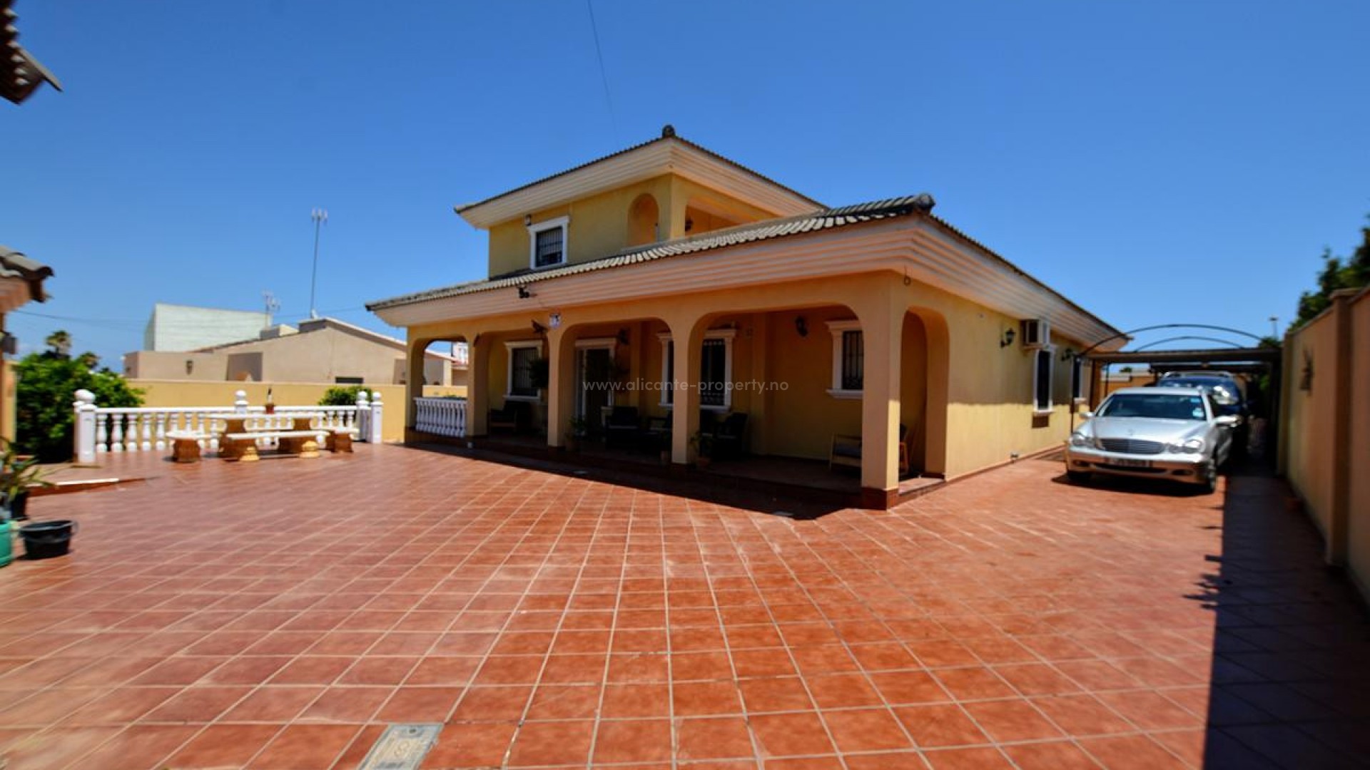 Villa in Los Balcones