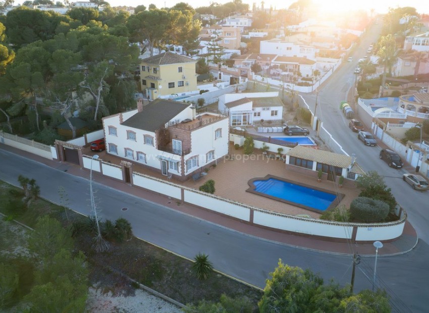 Villa in Los Balcones