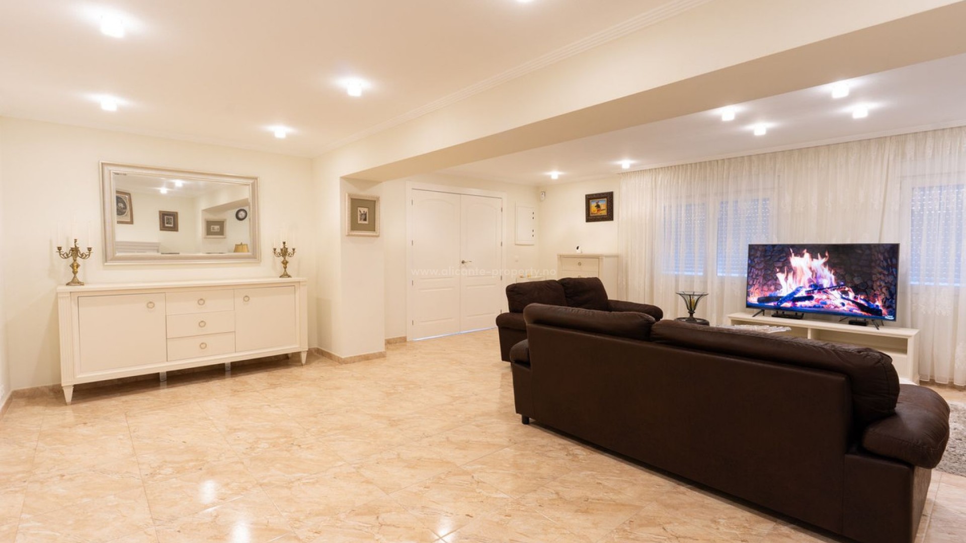 Villa in Los Balcones