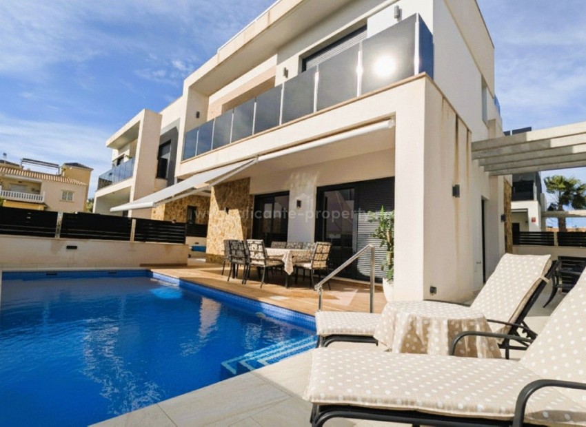 Villa in Los Dolses