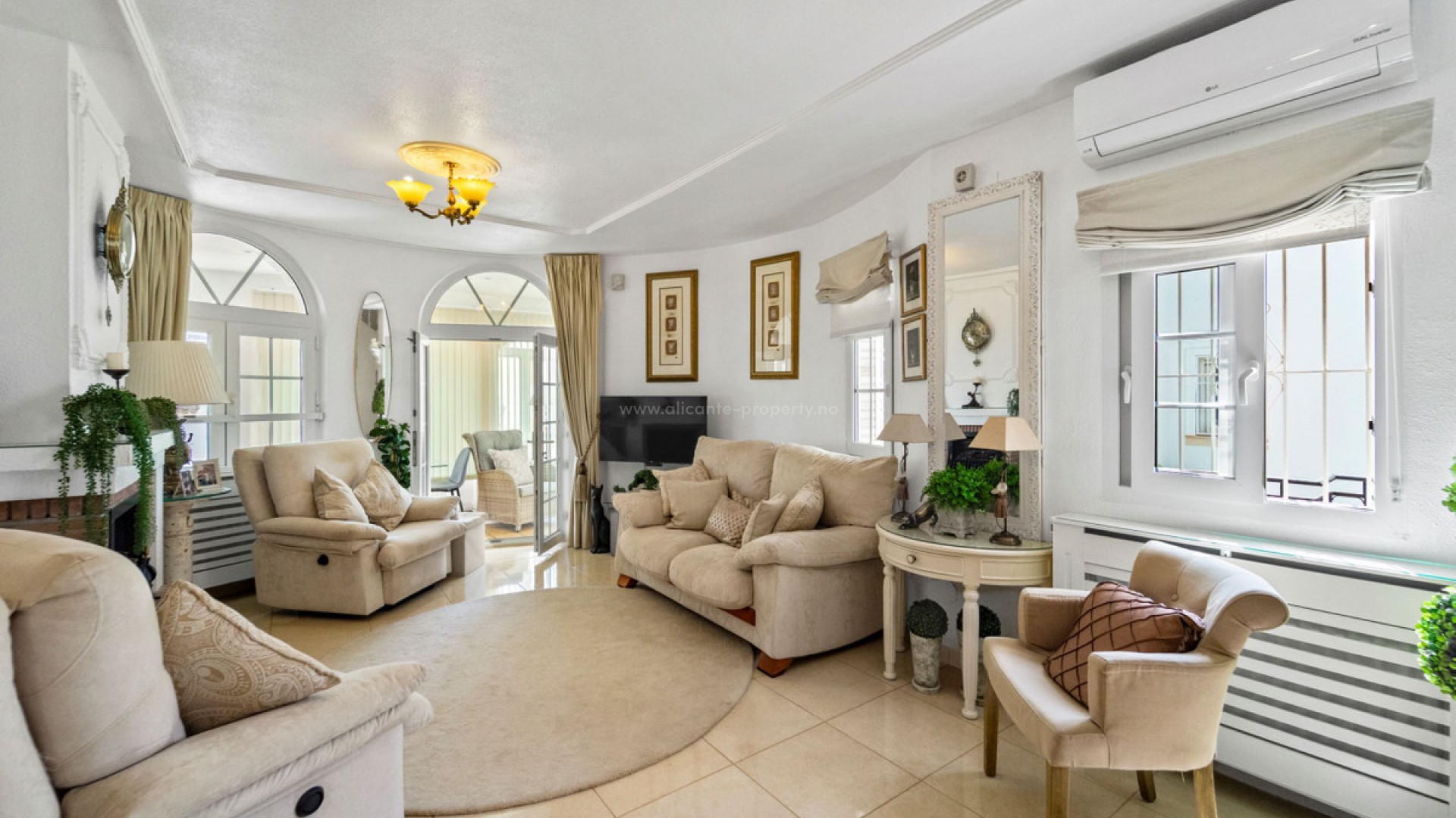 Villa in Los Dolses