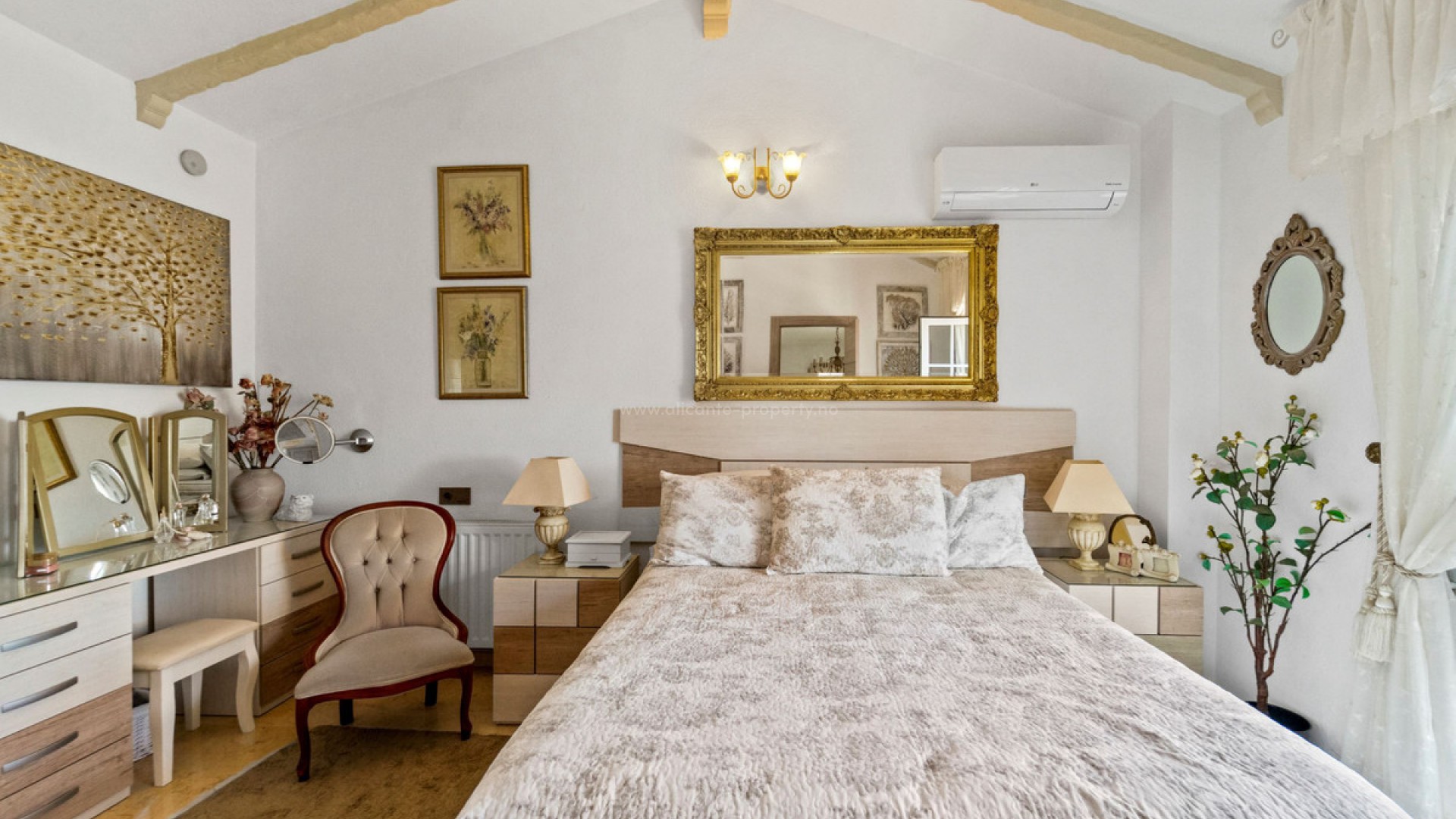 Villa in Los Dolses