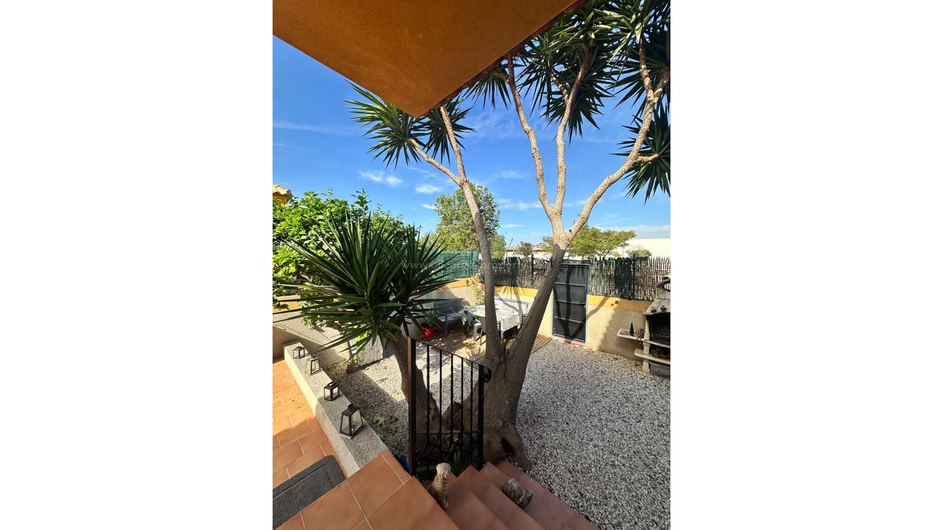 Villa in Los Montesinos Centro