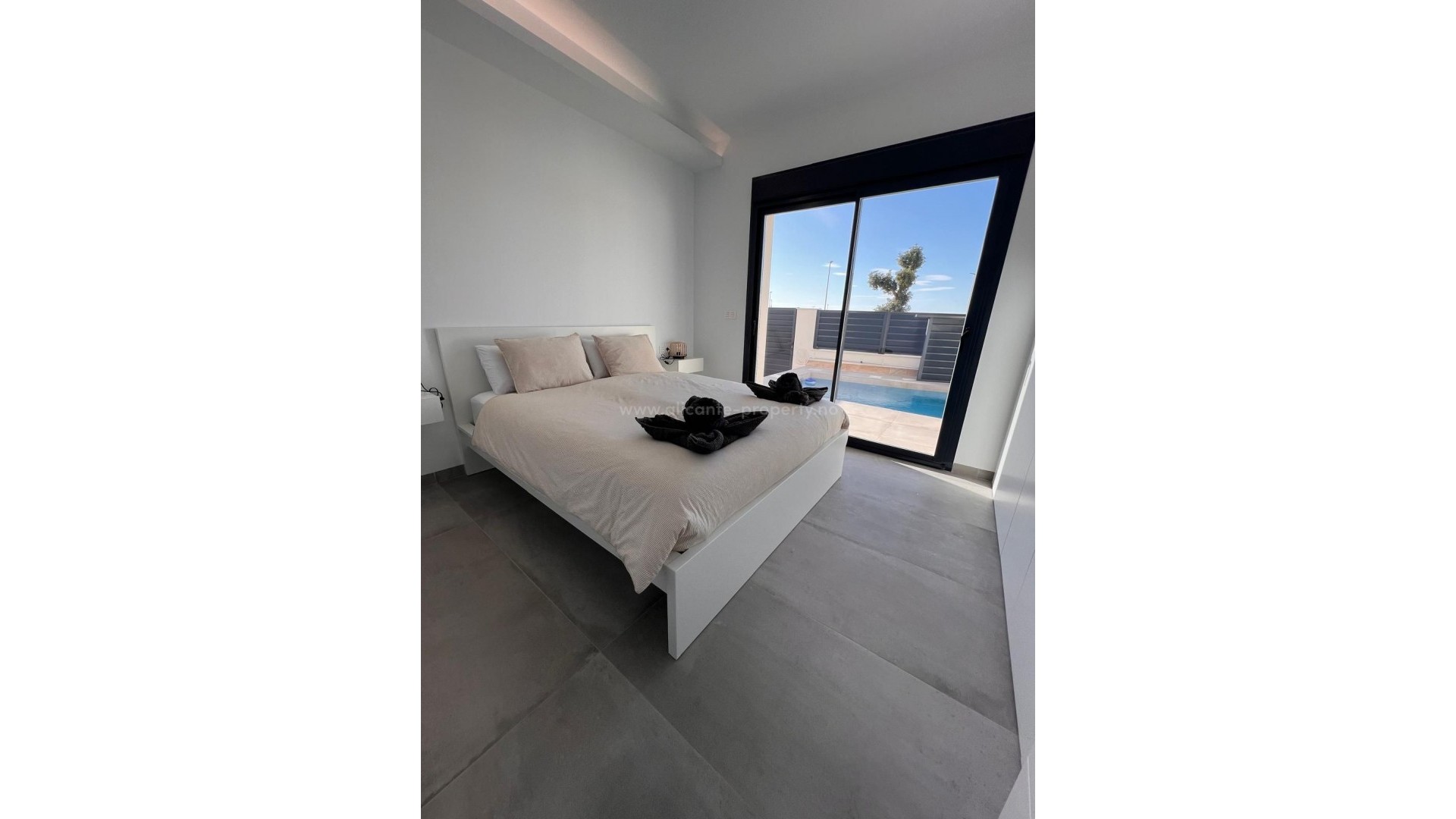 Villa in Los Montesinos Centro