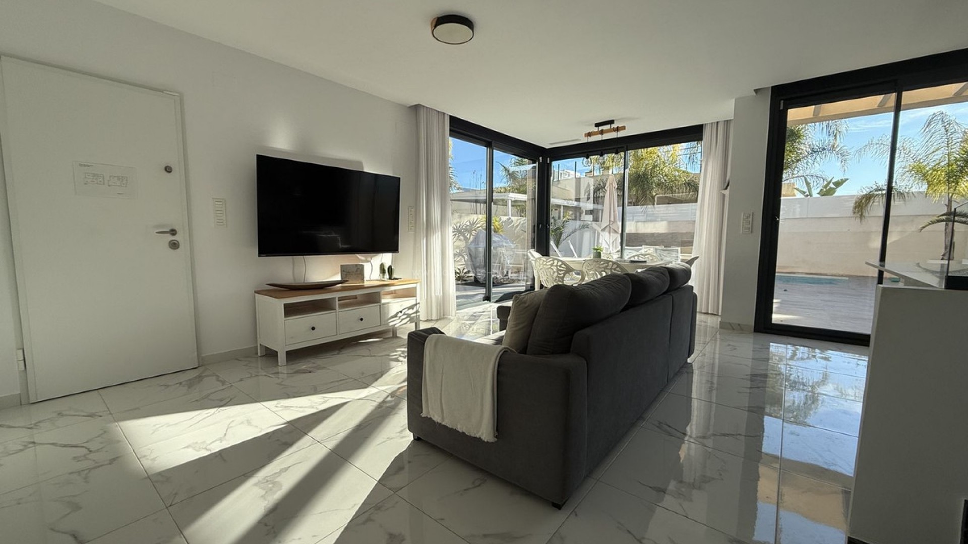 Villa in Los Montesinos Centro