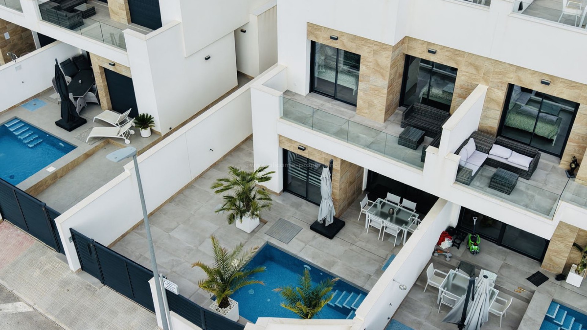 Villa in Los Montesinos Centro