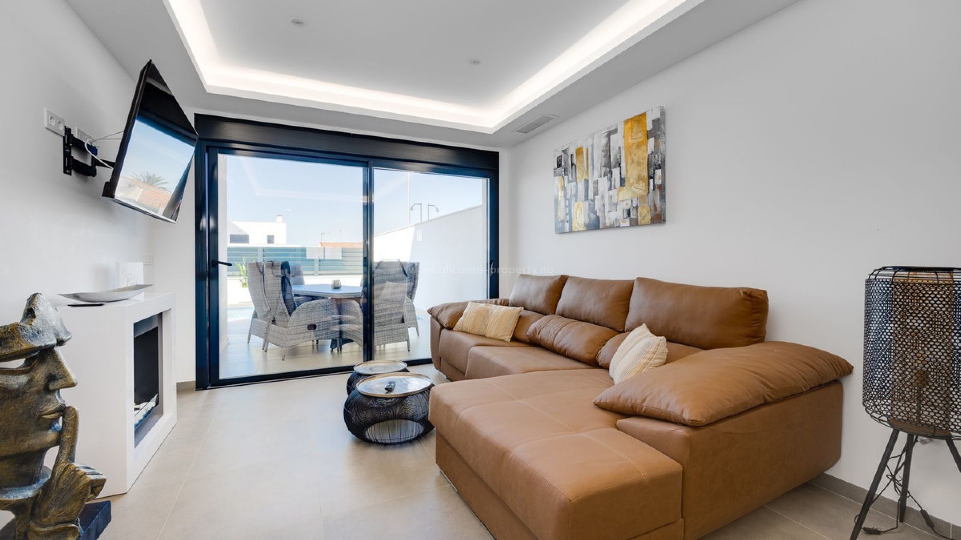 Villa in Los Montesinos Centro