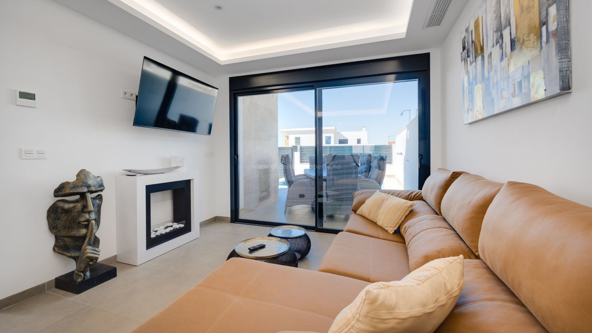 Villa in Los Montesinos Centro